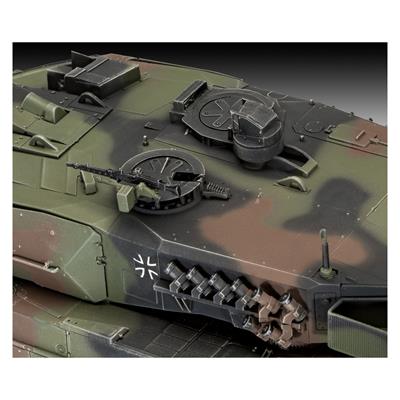 Збірна модель-копія Revell Танк Леопард 2 A6M+  рівень 5 масштаб 1:35
