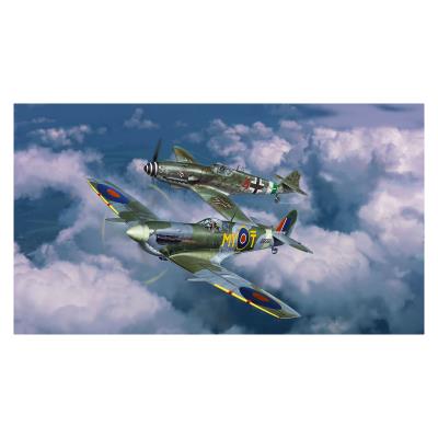 Збірна модель-копія Revell Літаки Messerschmitt Bf109G-10 та Spitfire Mk.V, рів 3, м: 1:72