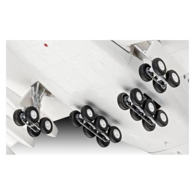 Збірна модель-копія Revell Літак Airbus A380-800 'Lufthansa' нова ліврея, рів 5, м: 1:144