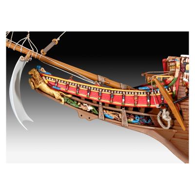 Збірна модель-копія Revell Шведський королівський військовий корабель Vasa, рів 4, м: 1:150