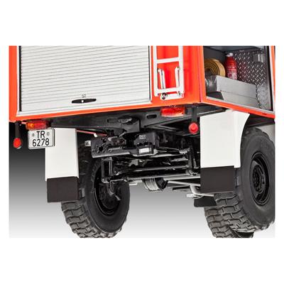 Збірна модель-копія Revell Пожежна машина Unimog U1300L TLF 8/18 рівень 5 масштаб 1:24