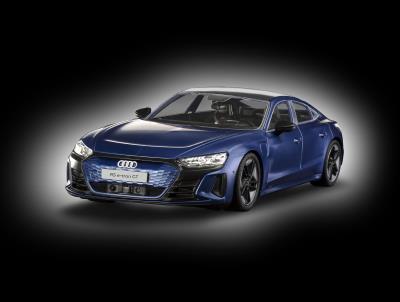 Збірна модель-копія Revell модель автомобіль Audi RS e-tron GT, рів 2, м: 1:24