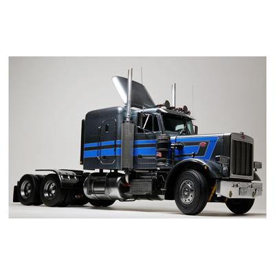 Збірна модель-копія Revell Вантажний тягач Peterbilt 359 рівень 5 масштаб 1:25