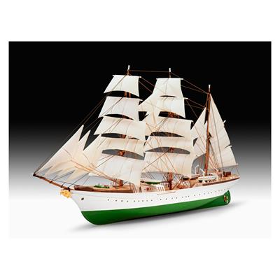 Збірна модель-копія Revell Набір корабель Gorch Fock рівень 3 масштаб 1:350