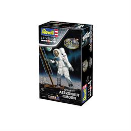 Збірна модель-копія Revell набір Астронавт на Місяці Місія Аполлон 11 рівень 4 масштаб 1:8
